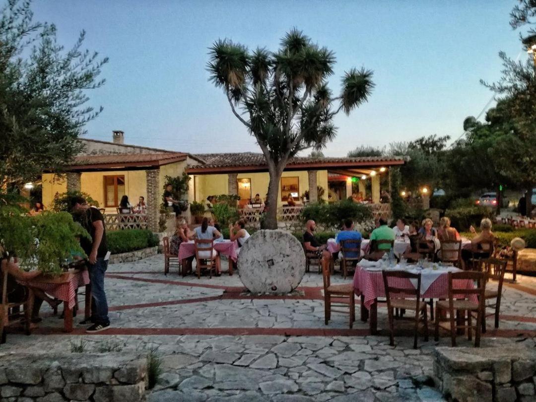 Aeolos Zante Villas With Heated Pool Vasilikí Exteriör bild